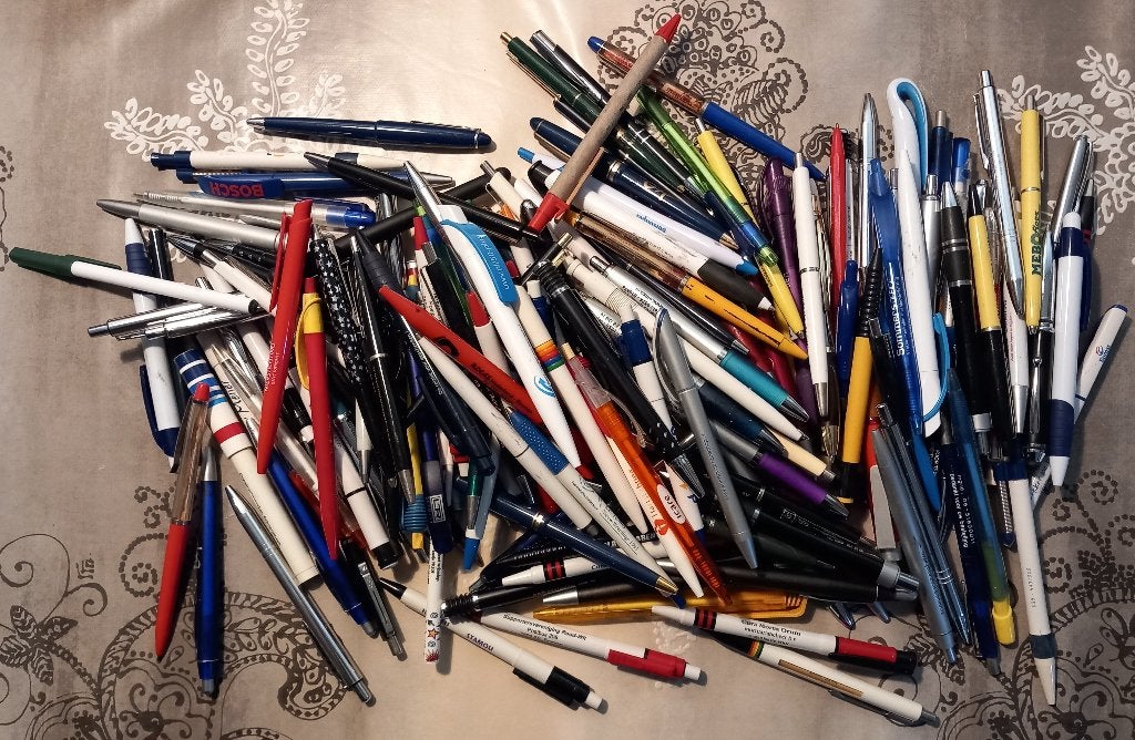 170 gebruikte reclamepennen, Verzamelen, Overige merken, Gebruikt, Balpen, Ophalen of Verzenden