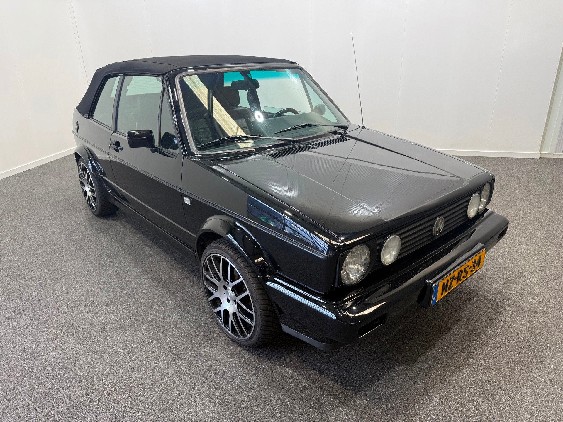 Volkswagen Golf Cabriolet 1.8, Auto's, Volkswagen, Bedrijf, Te koop, Golf, Lederen bekleding, Open dak, Benzine, Cabriolet, Handgeschakeld