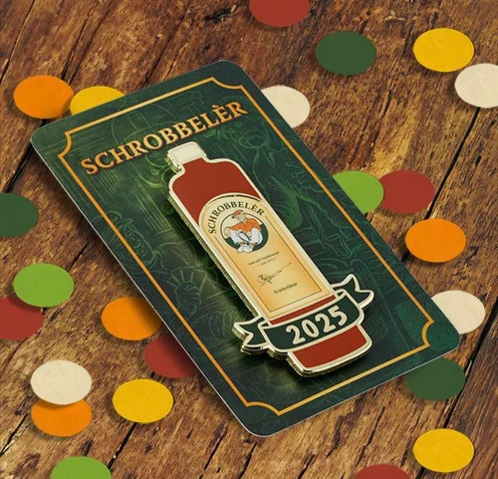 GEZOCHT SCHROBBELER PIN 2025, Verzamelen, Speldjes, Pins en Buttons, Ophalen, Overige onderwerpen