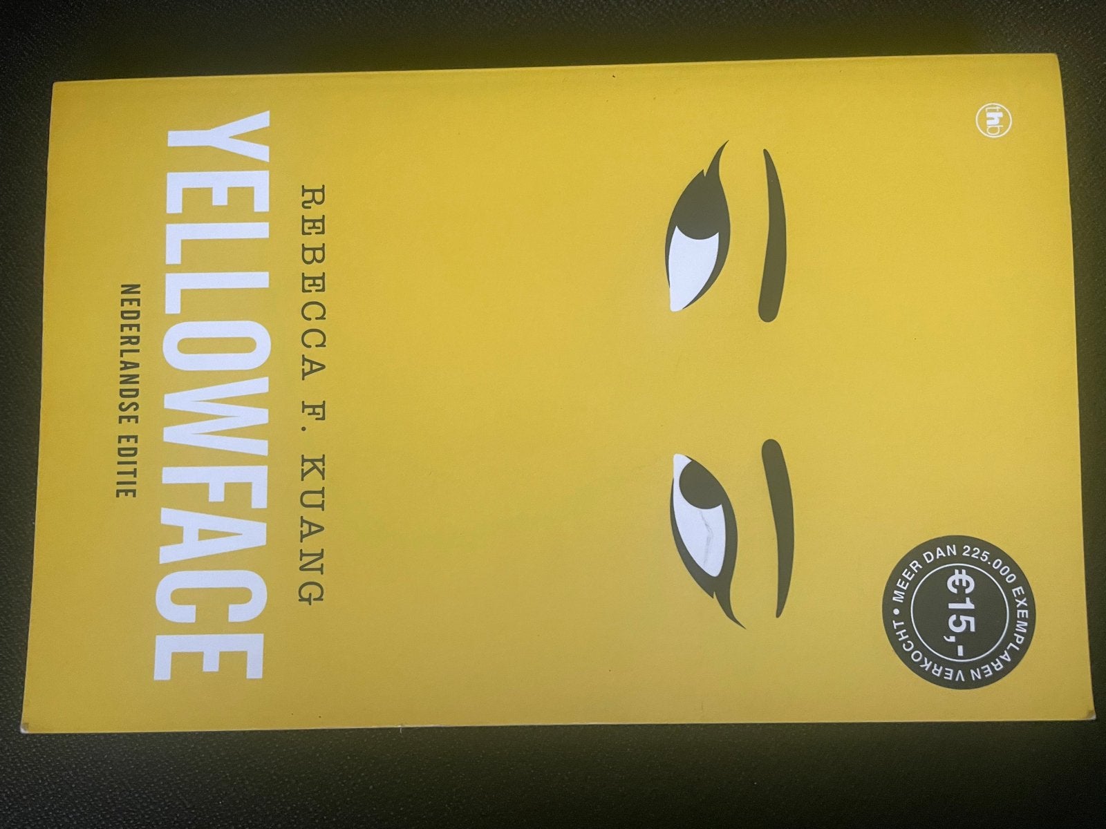 Yellowface - Rebecca F. Kuang (Nederlandse editie), Boeken, Ophalen of Verzenden, Zo goed als nieuw, Nederland