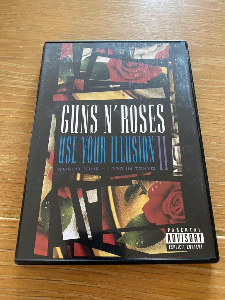 Guns n' Roses - Use Your Illusion II (Live In Tokyo 1992)DVD, Alle leeftijden, Verzenden, Zo goed als nieuw