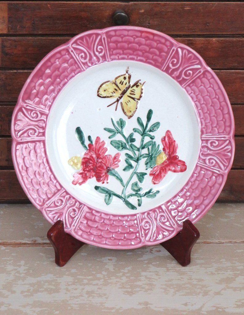 Oud Frans barbotine bordje “Vlinder”, Antiek en Kunst, Curiosa en Brocante, Ophalen of Verzenden