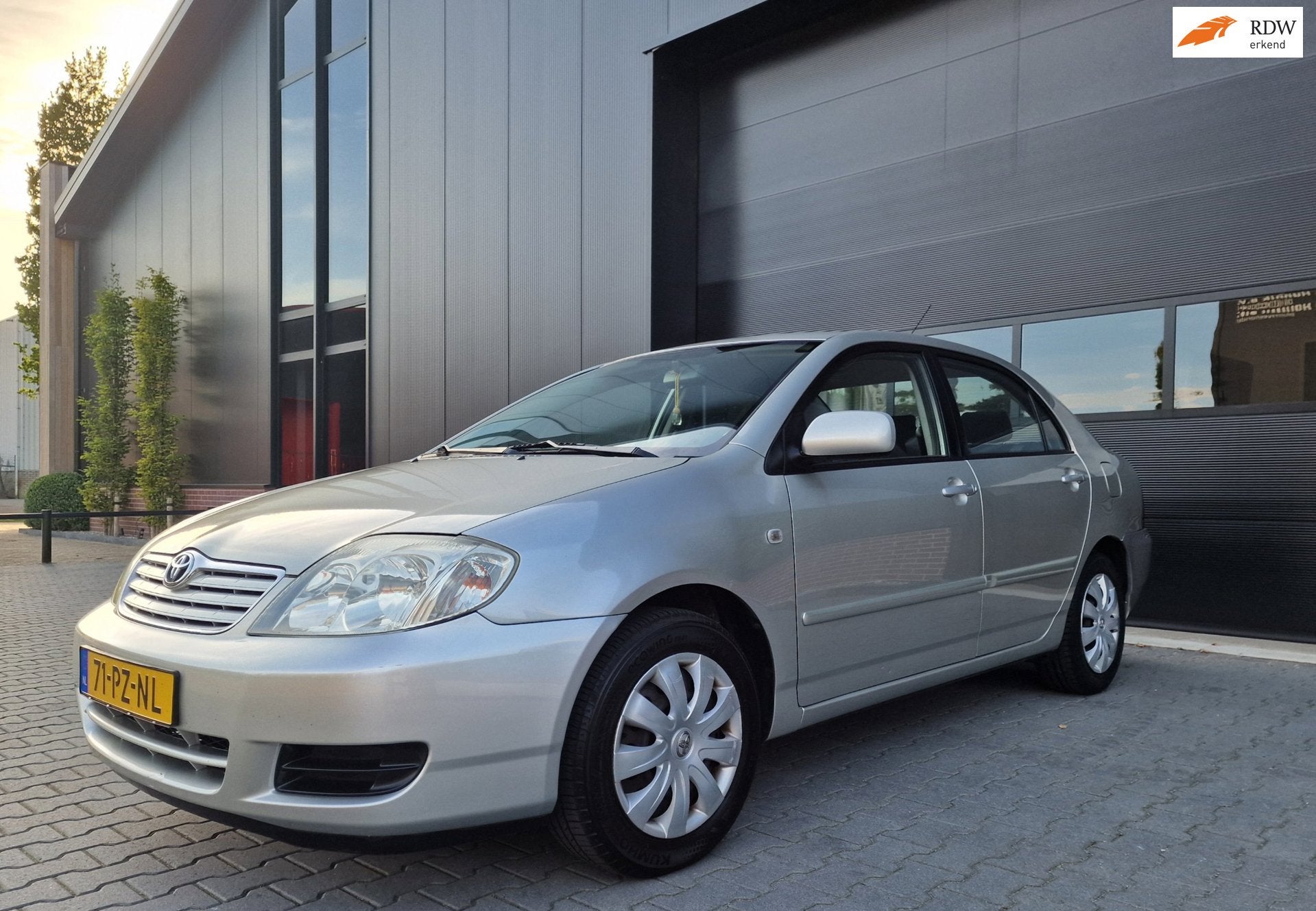 Foto 2 van Toyota Corolla 1.6 VVT-i Linea Terra AIRCO IJSKOUD 2 X SLEUT