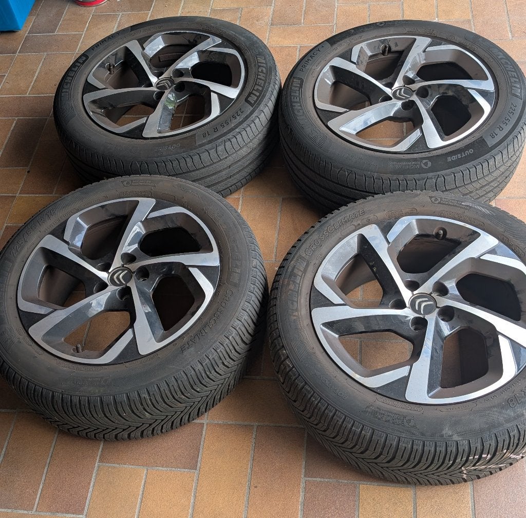 4 velgen + banden R18 Citroën C5 Aircross of DS7 Crossback, Auto-onderdelen, Ophalen, 18 inch, Gebruikt, All Season
