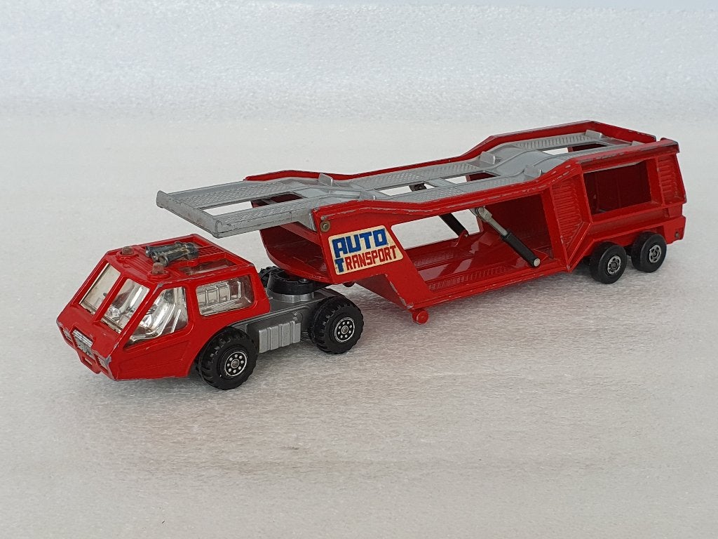 Matchbox - Super Kings: Car Transporter (K-10) clear window, Ophalen of Verzenden, Gebruikt, Bus of Vrachtwagen
