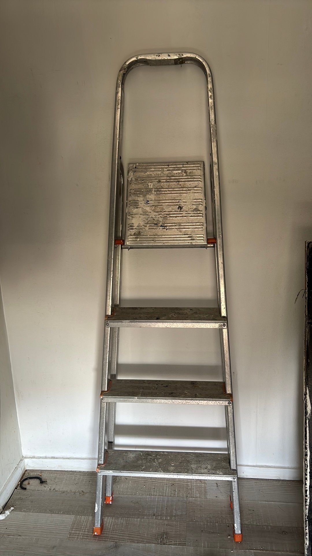 Trap, Ophalen, Zo goed als nieuw, Minder dan 2 meter