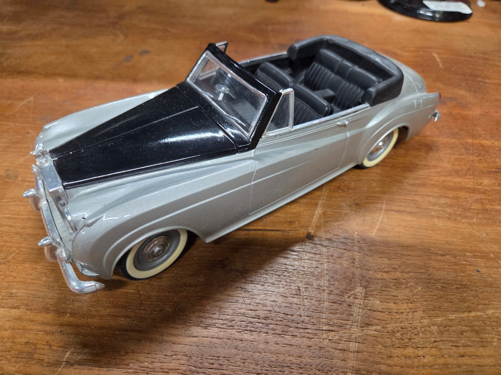 Rolls Royce silver cloud 2 Solido 1961 schaal 1:20, Auto, ., Ophalen of Verzenden, Zo goed als nieuw