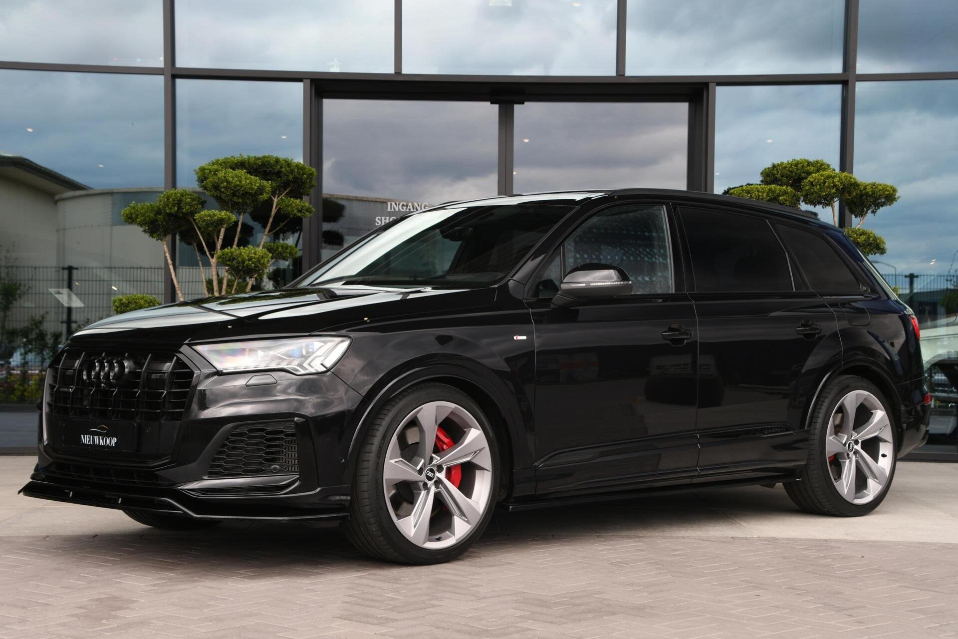 Audi Q7 60 TFSI e quattro Competition LEDER | PANO | ELEKT T, Auto's, Audi, Automaat, Gebruikt, Zwart, 2995 cc