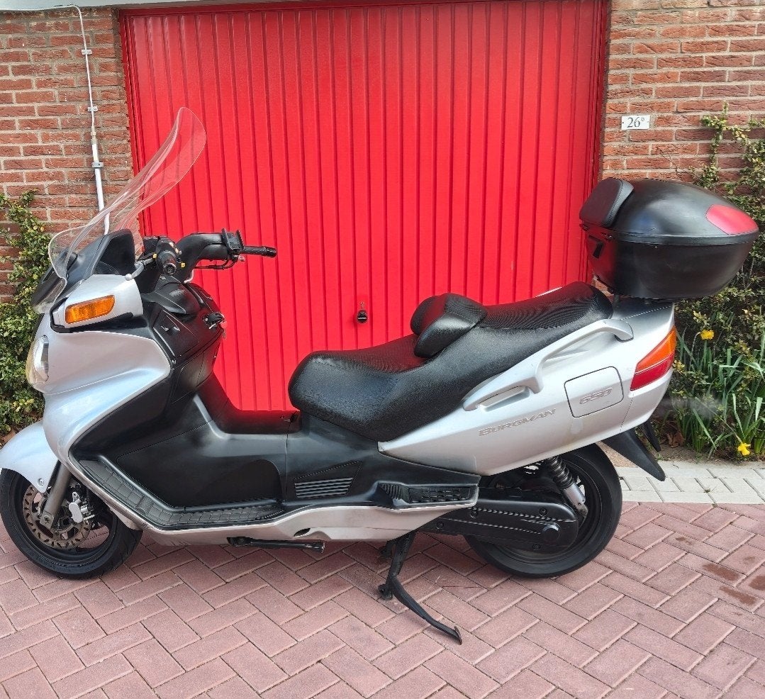 Suzuki Burgman 650, Motoren, Ophalen, Gebruikt