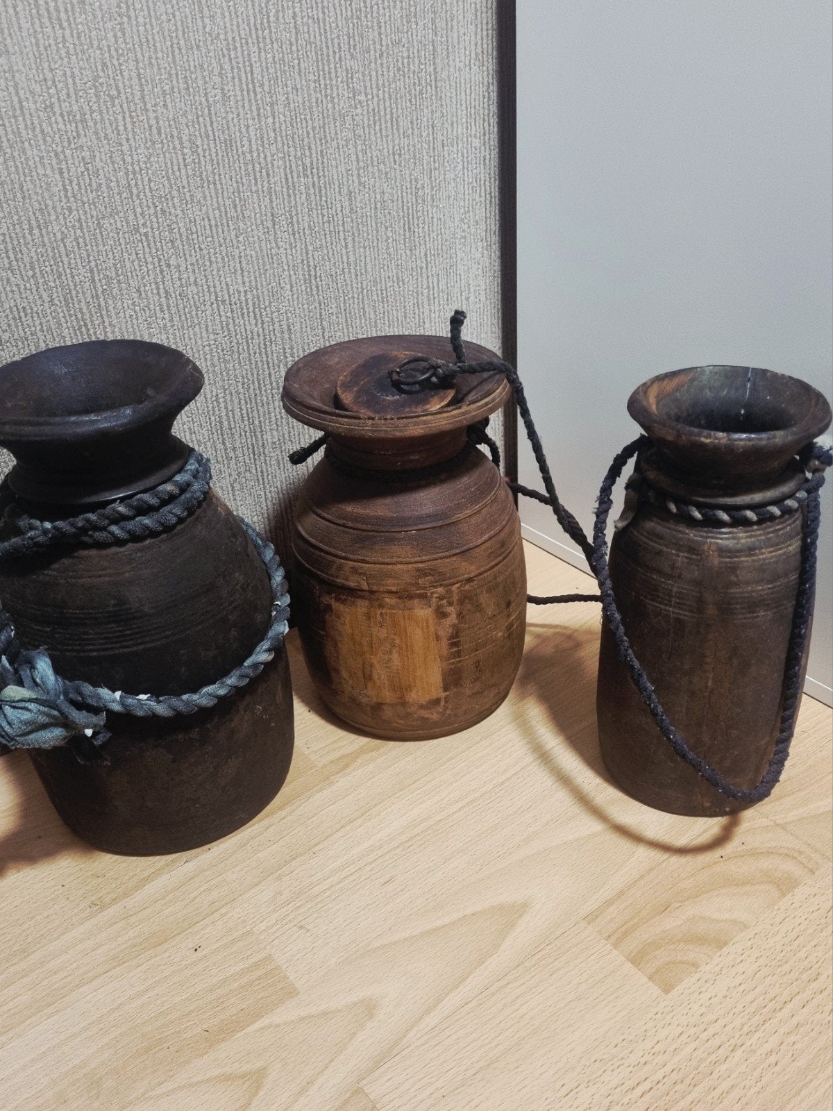 Te koop nepalese kruiken, Ophalen, Bruin, Zo goed als nieuw, Geschikt voor droogbloemen