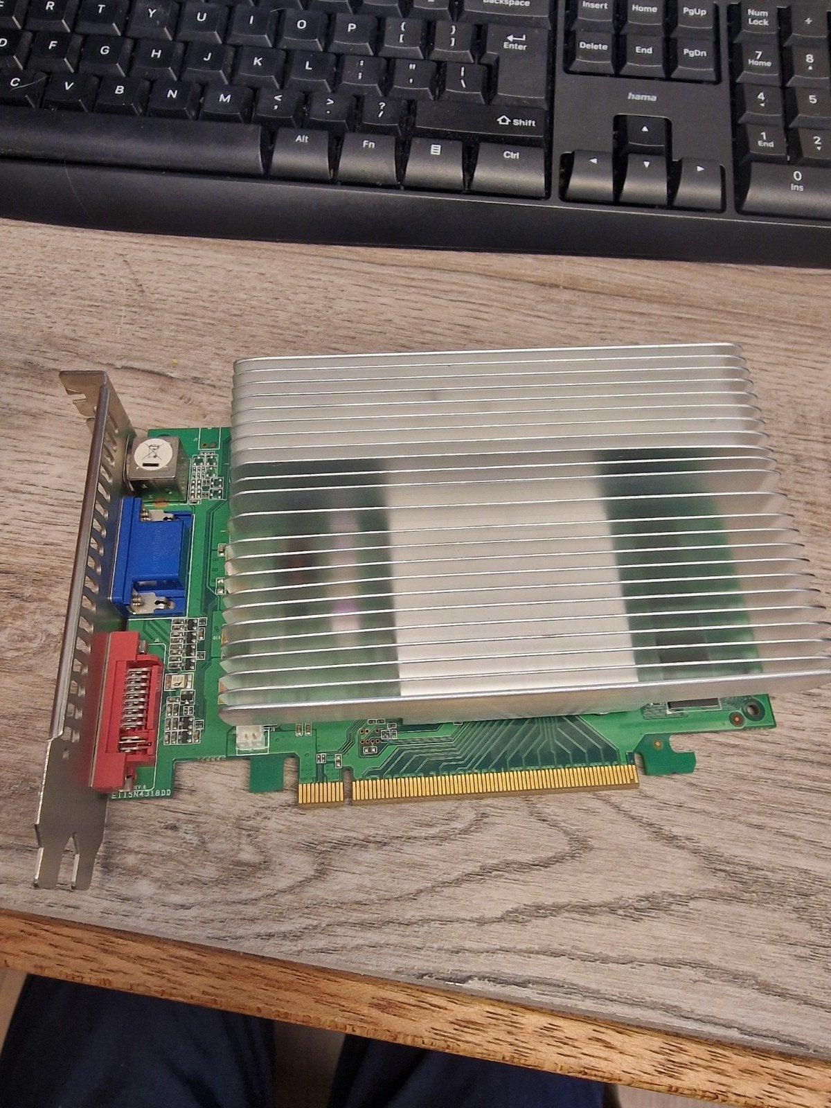Nvidia 8500GT PCI-E 512MB DDR2 Videokaart, Computers en Software, Gebruikt, Ophalen of Verzenden, Tv-Out, PCI-Express 1