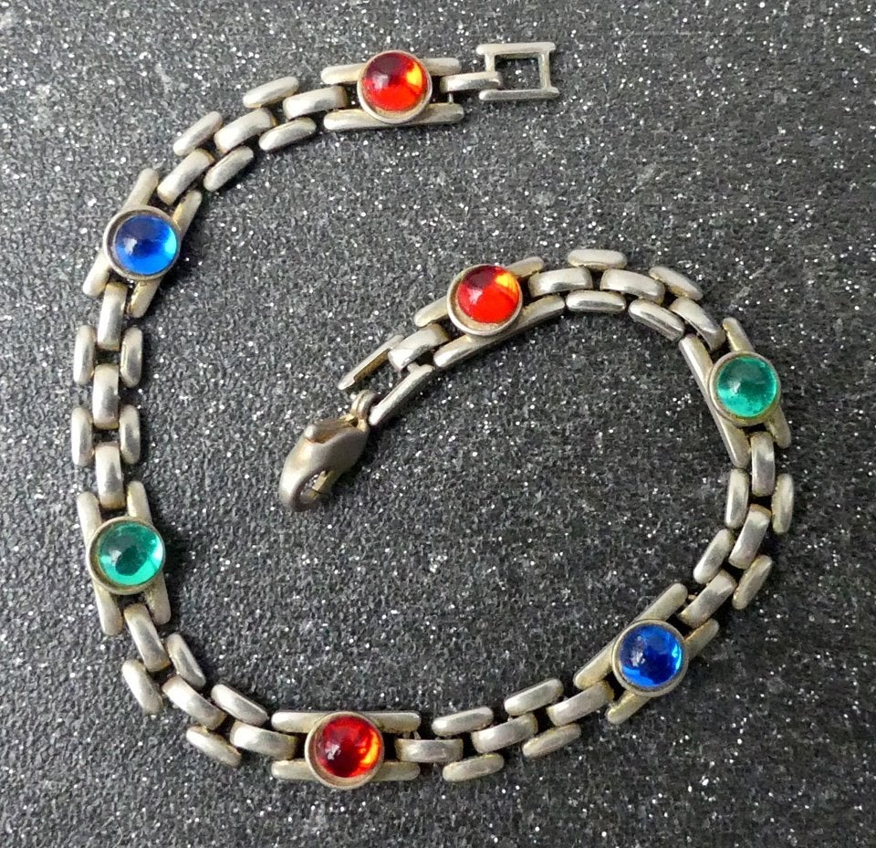 Armbandje metaal gekleurde glaskralen armband, Ophalen of Verzenden, Gebruikt, Zilver, Staal