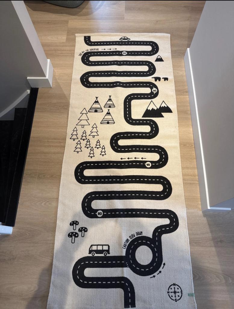 OYOY vloerkleed met wegpatroon - Mooie staat, Ophalen of Verzenden, Zo goed als nieuw
