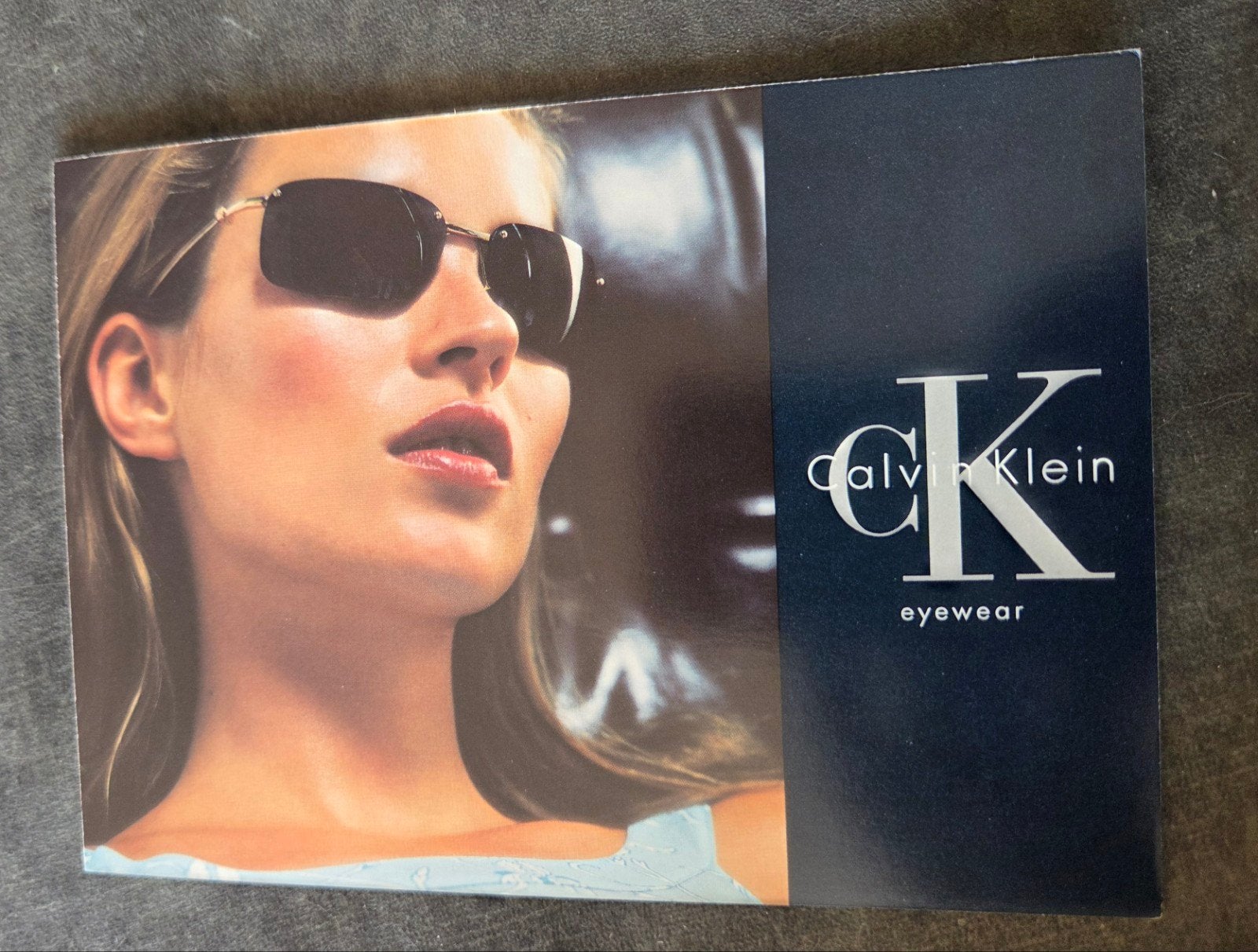 Calvin Klein Eyewear - Kate Moss, Verzamelen, Ansichtkaarten | Themakaarten, Ongelopen, 1980 tot heden, Sterren en Beroemdheden