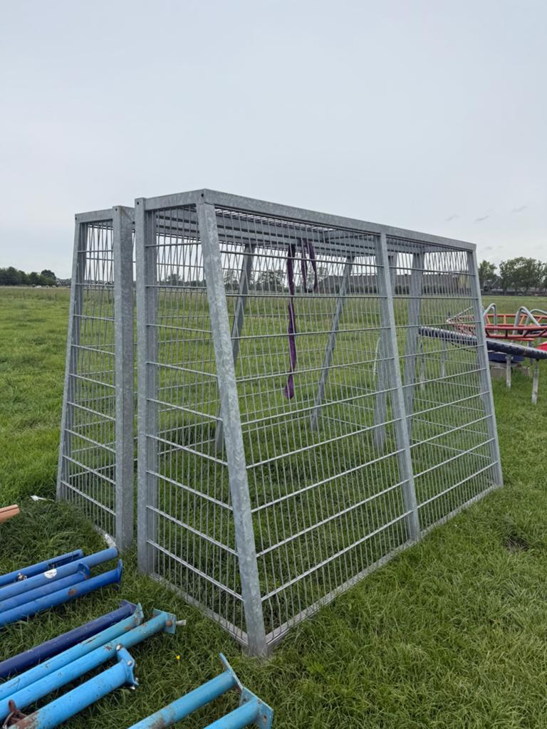 2 x voetbaldoel staal., Sport en Fitness, Voetbal, Maat XS of kleiner, Ophalen of Verzenden, Overige typen