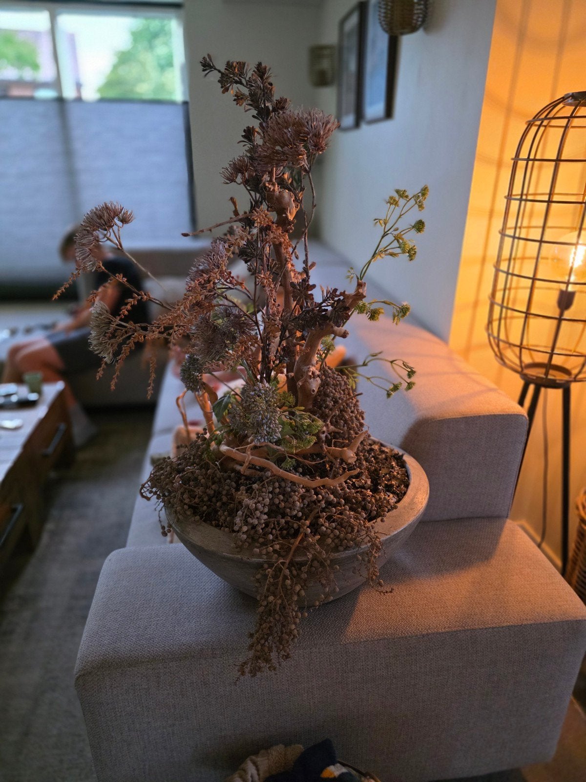 Schaal met kunstbloemen, takken., Huis en Inrichting, Ophalen, Zo goed als nieuw