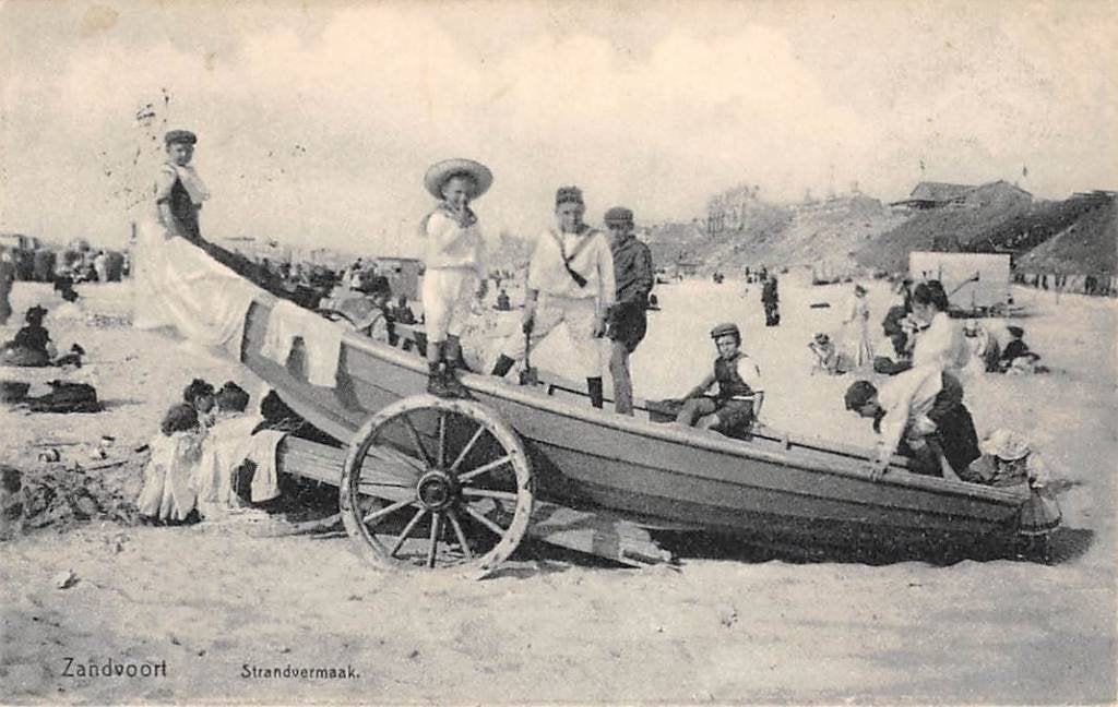Zandvoort aan Zee Strandvermaak Kinderen in bootje 1913, Verzenden, Voor 1920, Gelopen, Noord-Holland