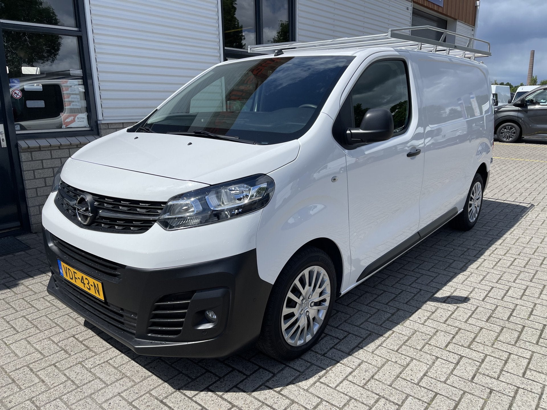 Opel Vivaro 2.0 CDTI 122pk L2H1 Edition / vaste prijs rijkla, Voorwielaandrijving, Gebruikt, 4 cilinders, Met garantie (alle)