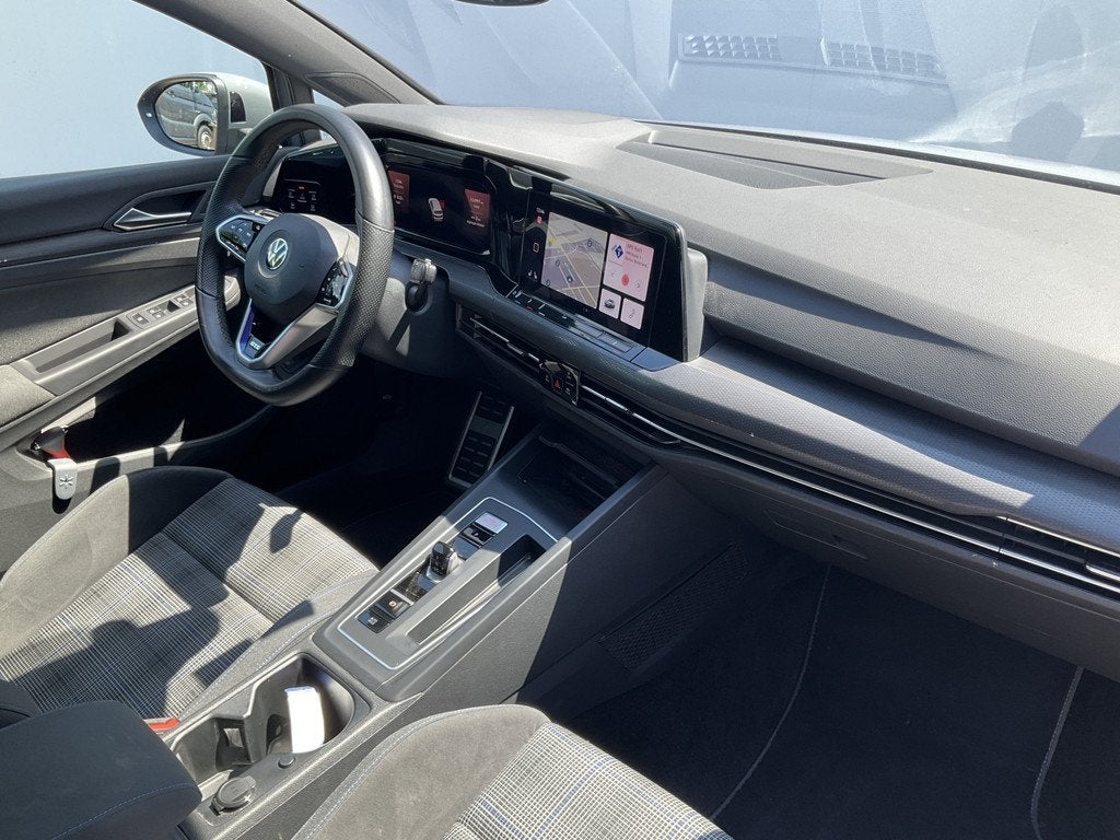 Volkswagen Golf 1.4 eHybrid GTE PHEV 259PK Afn.Trekhaak Adap, Gebruikt, 4 cilinders, Origineel Nederlands, 1524 kg