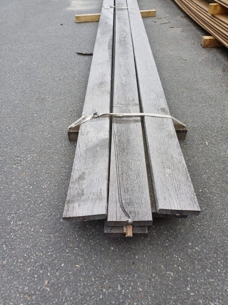 Vlonderplank hardhout 28x130 v.v. gripstrip 510cm nr. 680, Tuin en Terras, Palen, Balken en Planken, Ophalen, Planken, Zo goed als nieuw