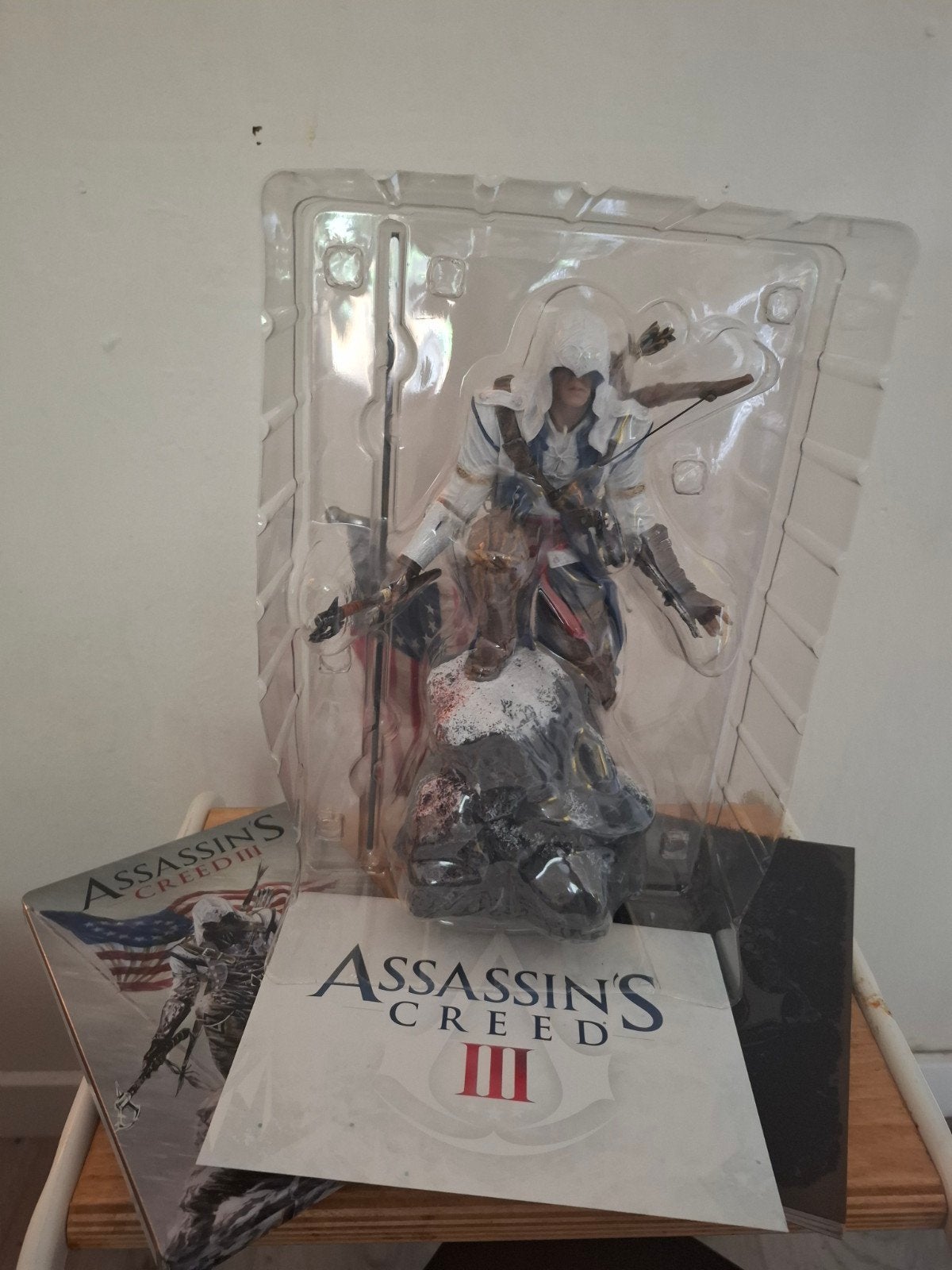 Assassin's Creed III Freedom Edition - Zonder game, Ophalen of Verzenden, Zo goed als nieuw