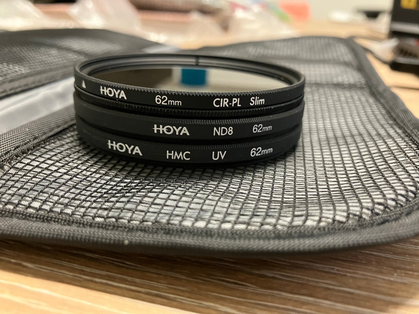Hoya 62mm filterset: UV, ND8, CIR-PL Slim met etui, Audio, Tv en Foto, Fotografie | Filters, 60 tot 70 mm, Zo goed als nieuw, Multi-coating