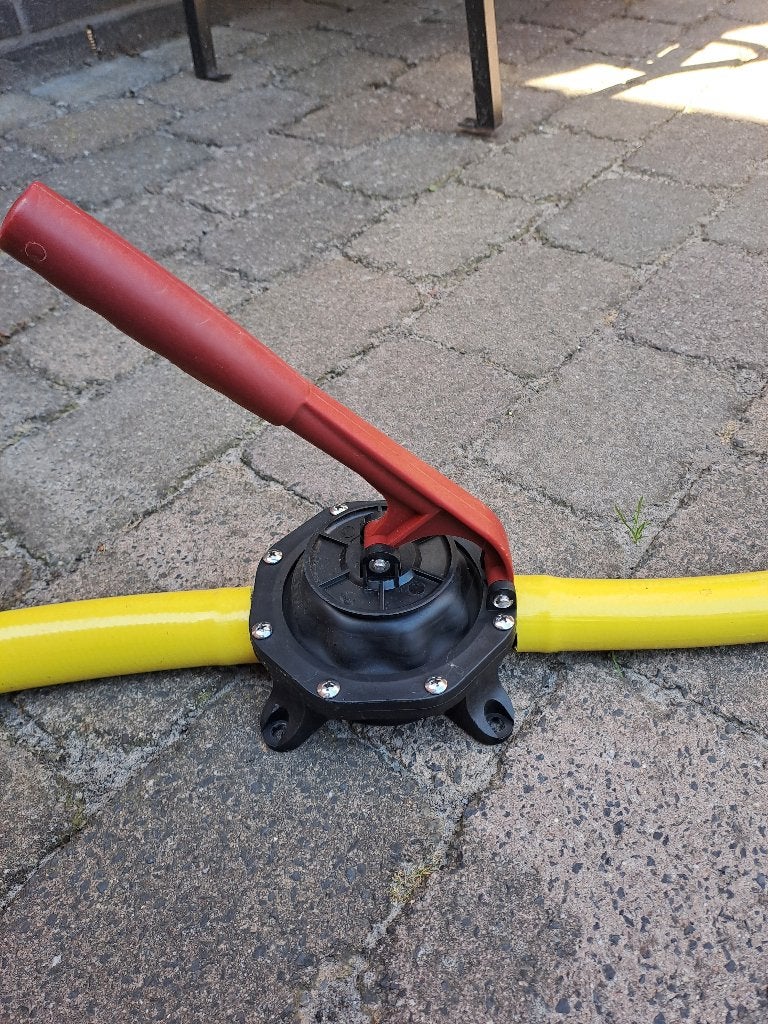 Membraan handpomp, Ophalen of Verzenden, Zo goed als nieuw