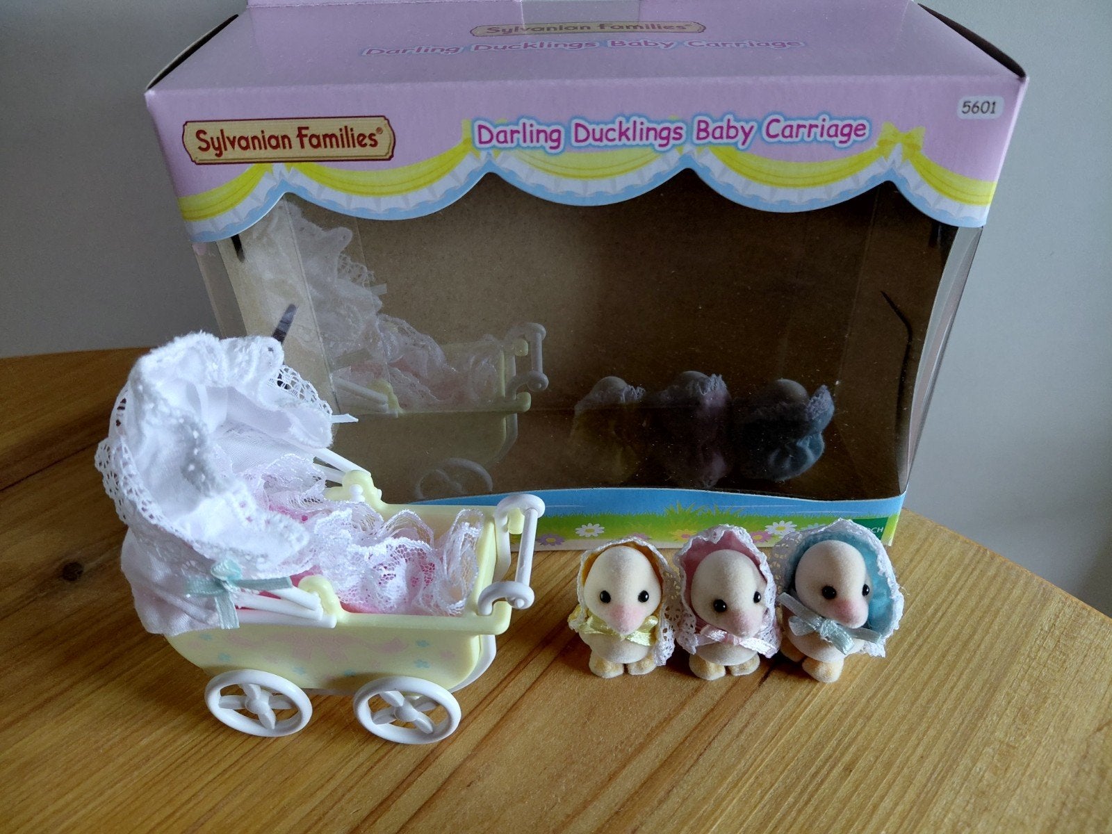 Sylvanian Families drieling eendjes/wandelwagen/compleet, Ophalen of Verzenden, Zo goed als nieuw, Poppenhuis