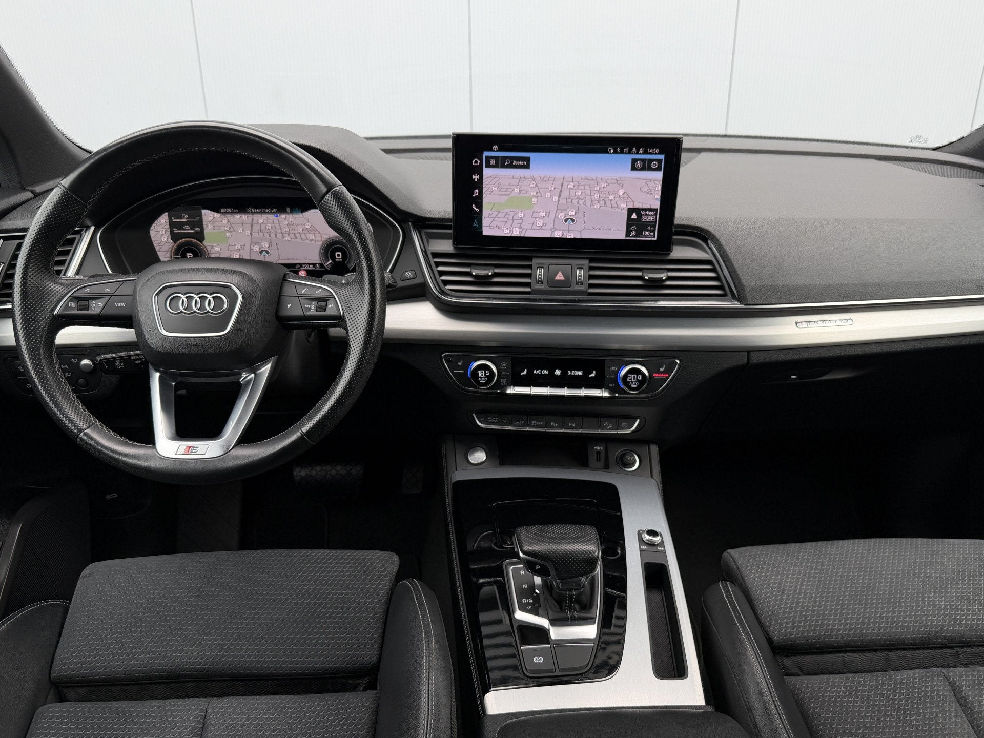 Audi Q5 Sportback 55 TFSI e S edition Automaat Luchtver/Trek, Automaat, Gebruikt, Euro 6, 4 cilinders