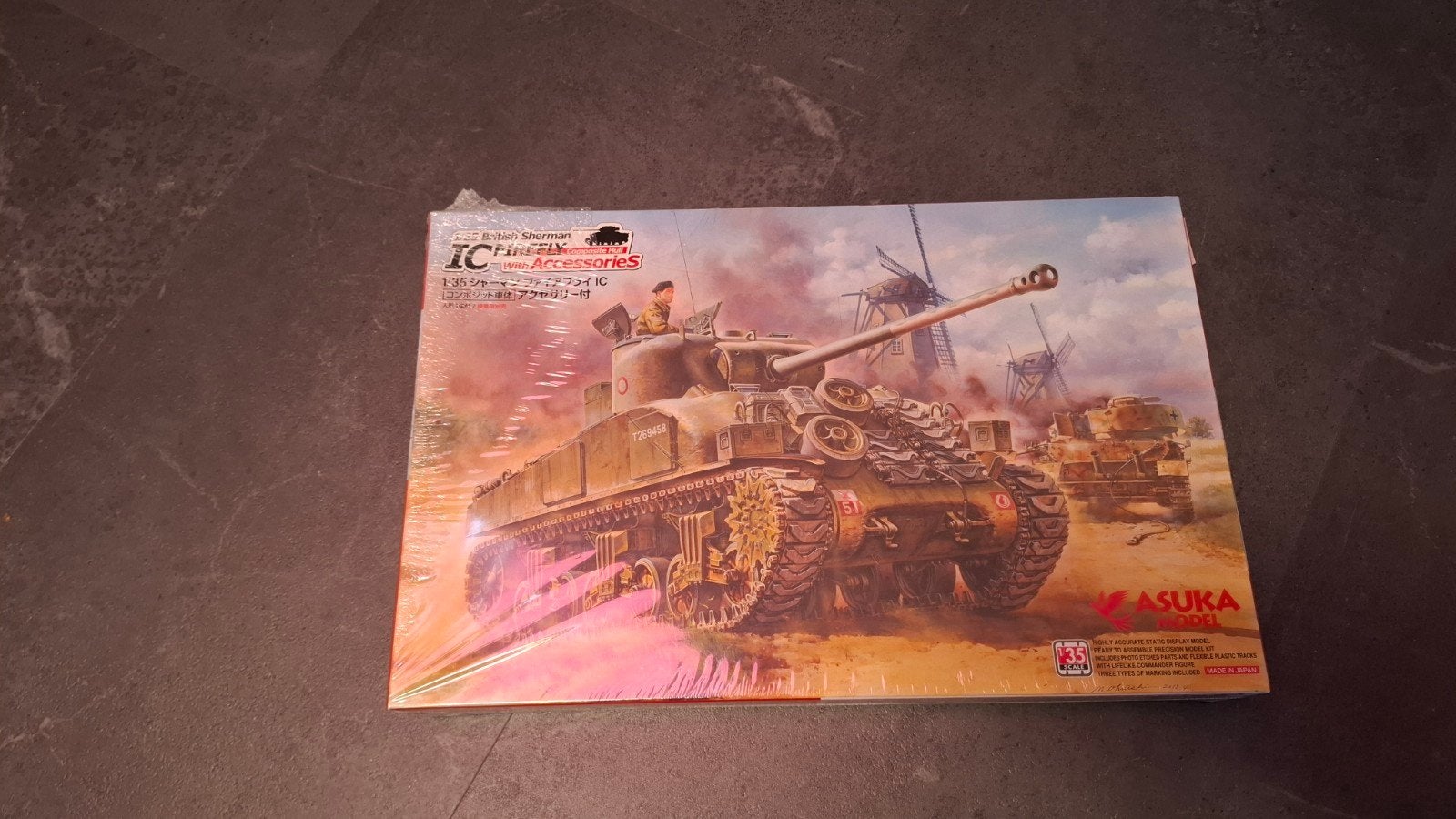 Asuka 35-028 Sherman Firefly modelbouw kit, Overige merken, Tank, 1:32 tot 1:50, Nieuw