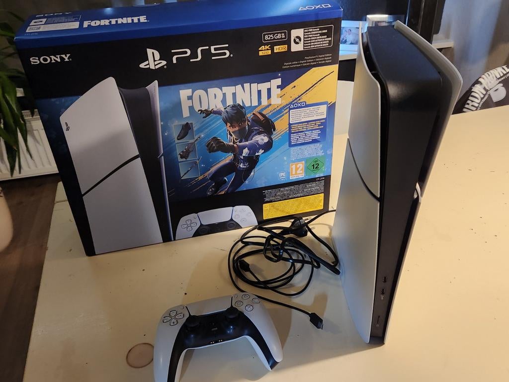 Playstation 5 , 825GB , 1 controller, Ophalen of Verzenden, Zo goed als nieuw