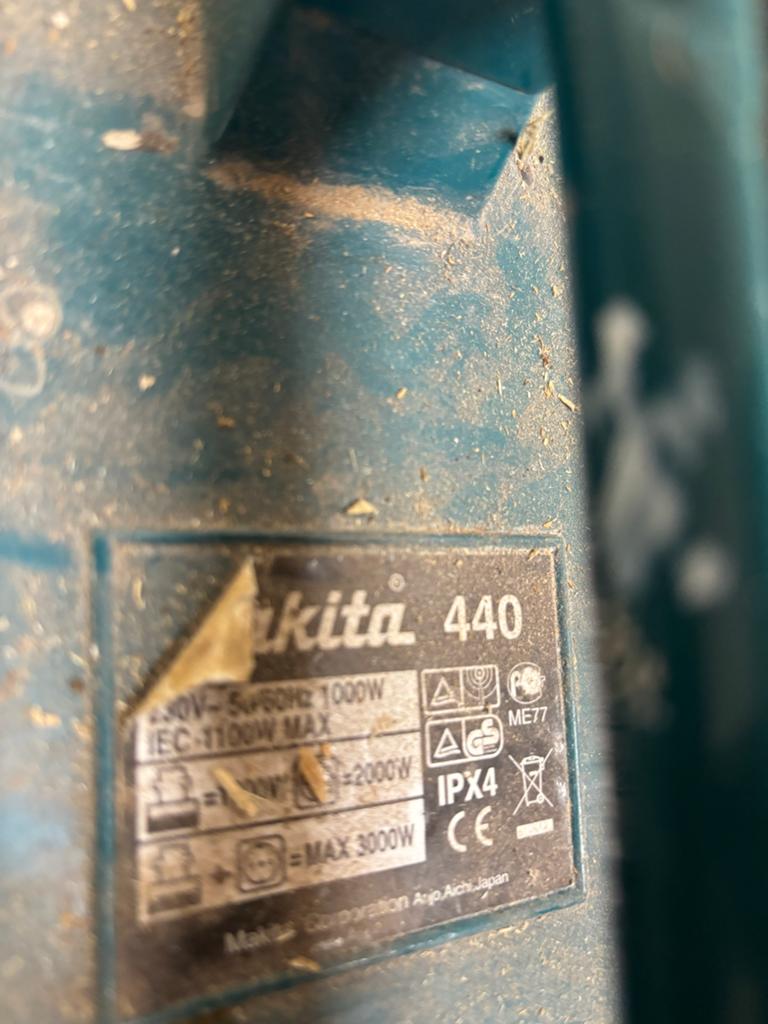 Makita 440 Industriële Stofzuiger 1000W - 2000W MAX, Inclusief accessoires, Gebruikt, Ophalen of Verzenden, 1600 tot 2000 watt