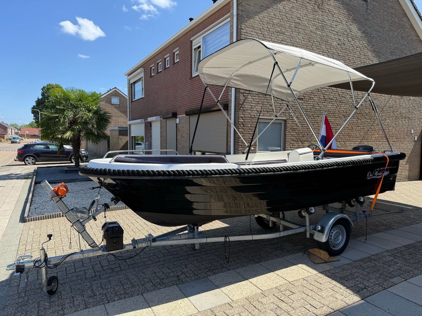 Zeer Nette Sloep 5.20M / Yamaha 15pk INCL. Trailer, Watersport en Boten, Ophalen, Zo goed als nieuw, Trailer