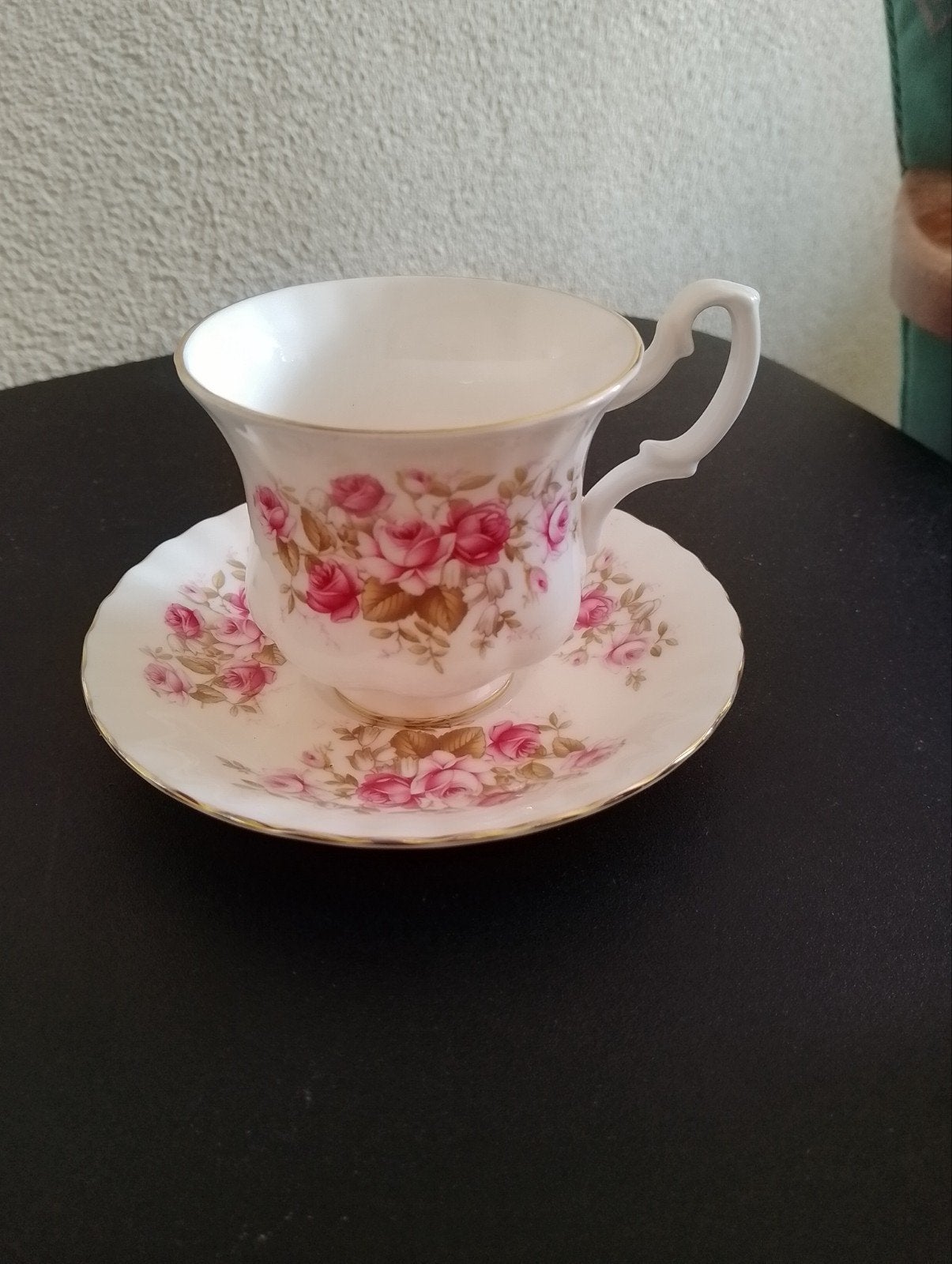 Royal Albert kop en schotel, Ophalen of Verzenden