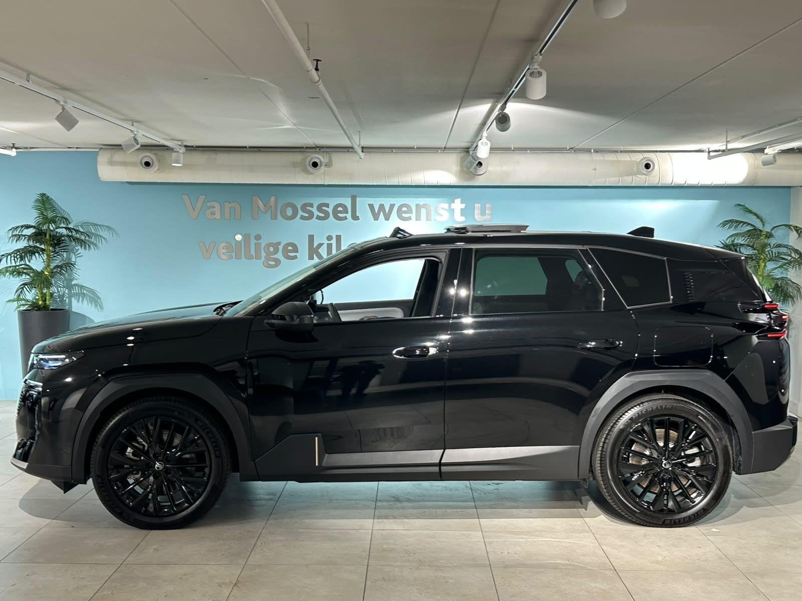 Citroen C5 Aircross Max Comfort Range 74 kWh | Panorama dak, Auto's, 12 maanden, 213 pk, C5 Aircross, Zwart