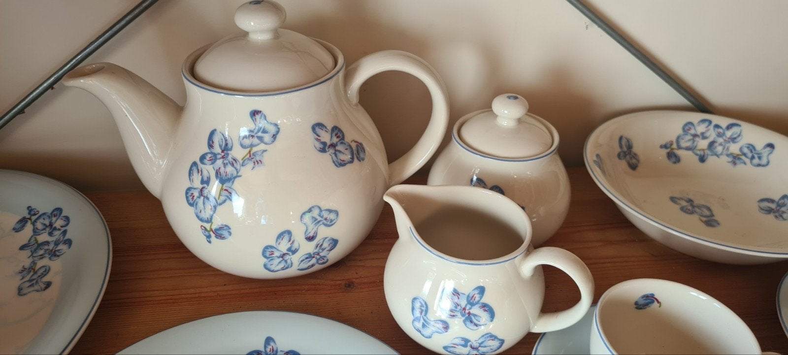 Nieuw blauw wit servies met bloem 12 delig, Ophalen, Nieuw, Porselein, Overige stijlen