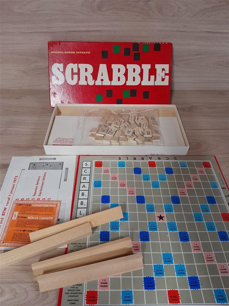 scrabble rode doos houten letters spel [s1242], Verzenden, Zo goed als nieuw