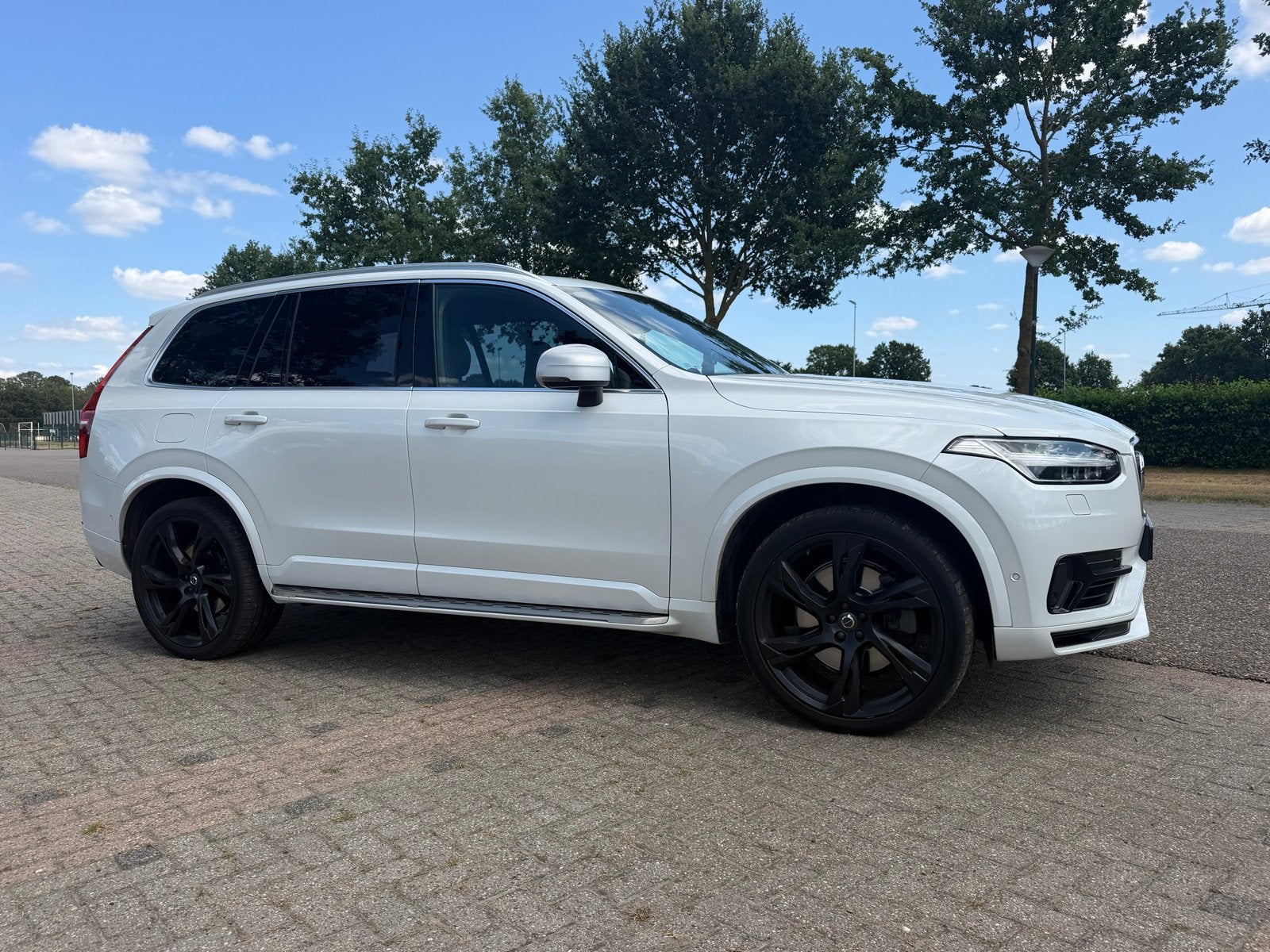 Volvo XC90 2.0 T8 Twin Engine AWD Pi-hy AUT 2016 Wit, 1969 cc, 320 pk, 7 stoelen, Wit