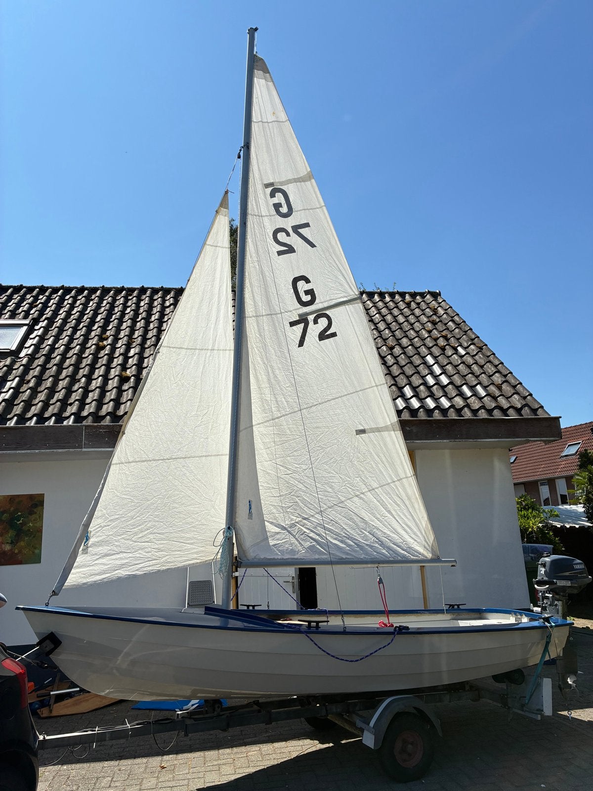 Zeilboot met Yamaha 4pk buitenboordmotor en trailer, Ophalen, Gebruikt, Overige typen, Polyester