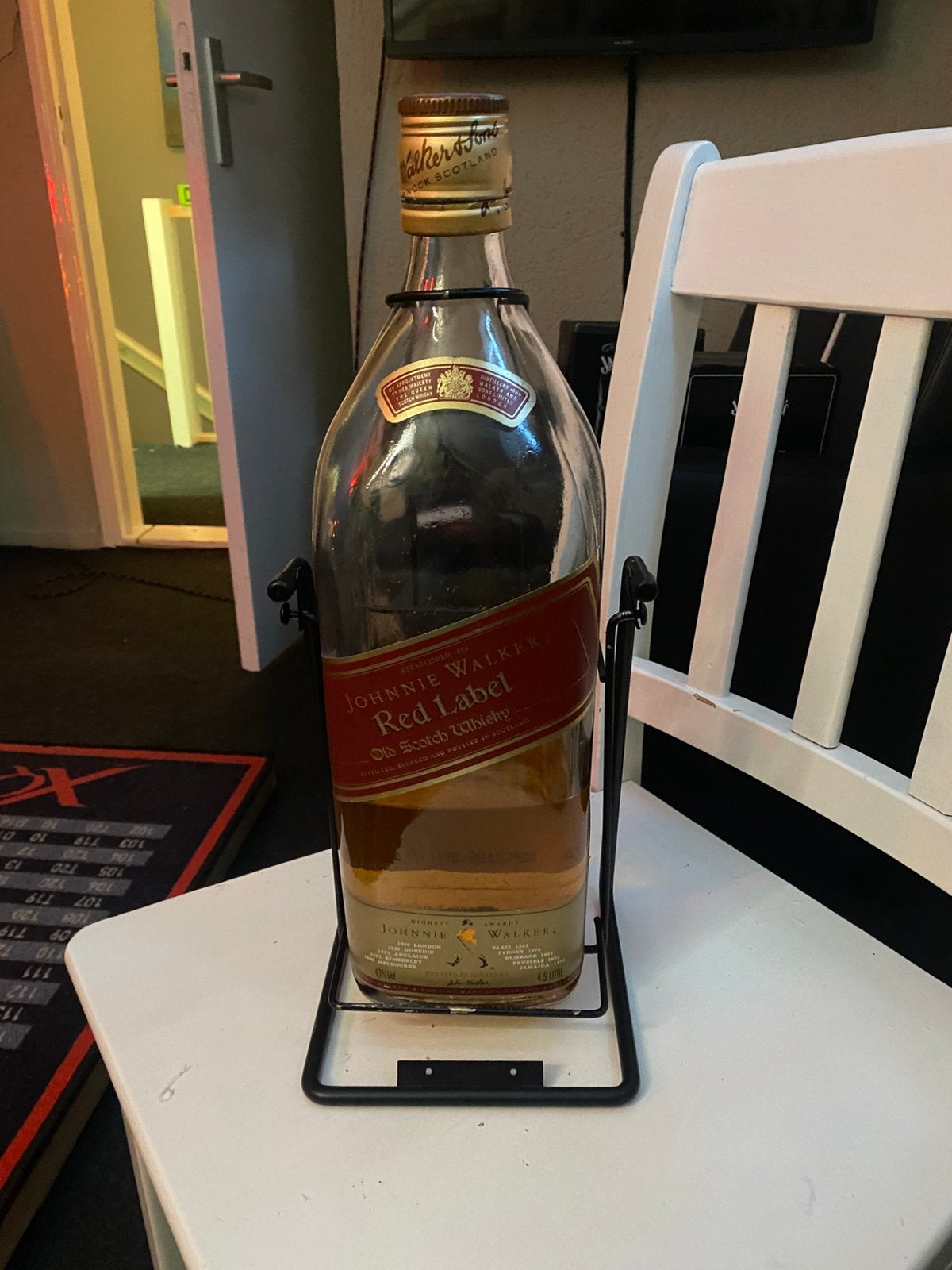 Mancave grote whisky fles 4,5 liter Johnnie walker, Ophalen, Zo goed als nieuw, Verpakking