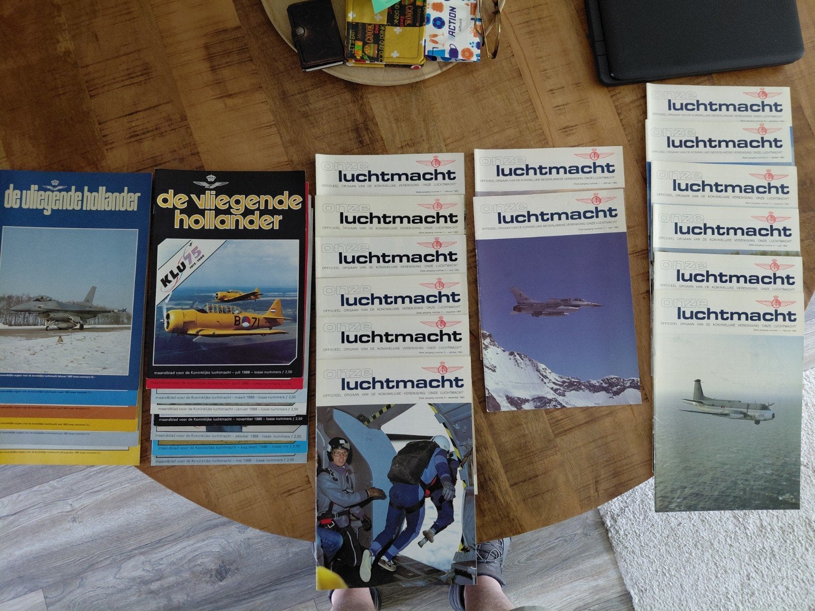 Collectie magazines luchtvaart jaren 80., Ophalen of Verzenden, Gelezen