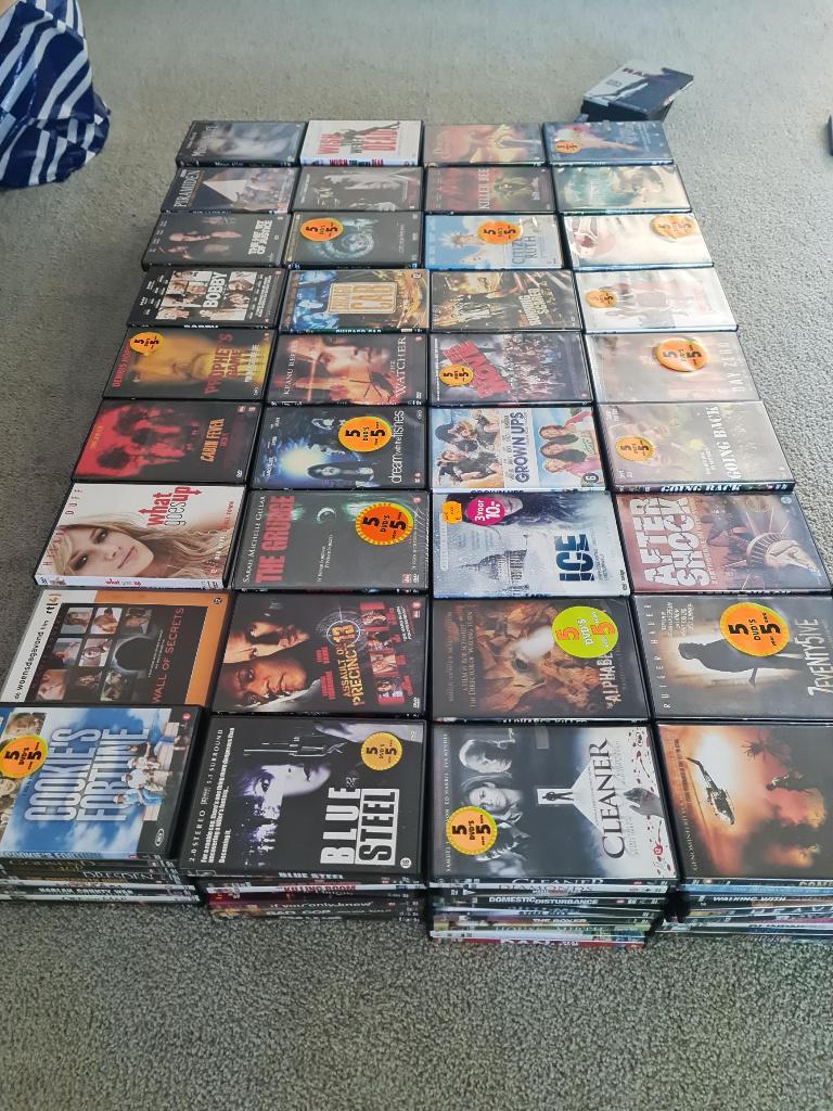 400+ DVD verzameling, Alle leeftijden, Ophalen, Zo goed als nieuw, Overige genres