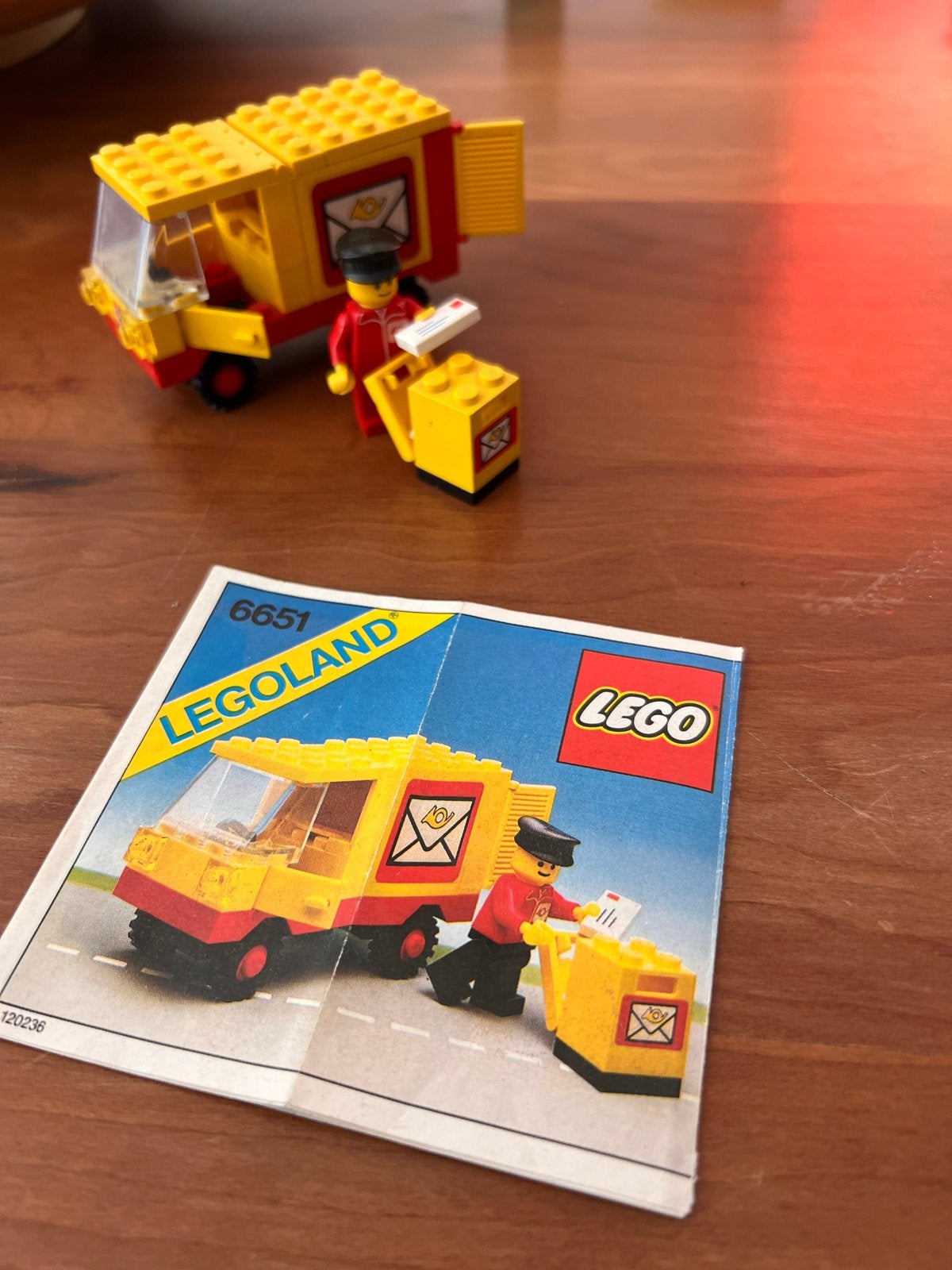 Lego Legoland 6651 Postwagen met postbode en brievenbus, Gebruikt, Lego, Ophalen of Verzenden, Compleet