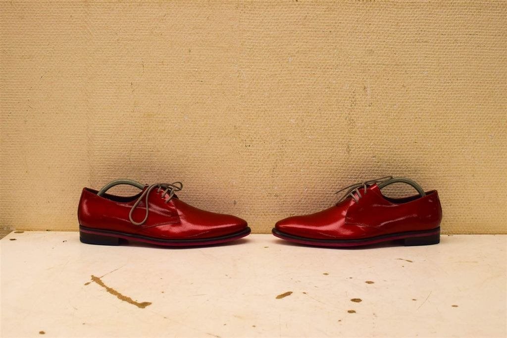 Floris van Bommel rode lak veterschoenen 51117, Ophalen of Verzenden, Gedragen, Maat 43 t/m 46, Overige kleuren