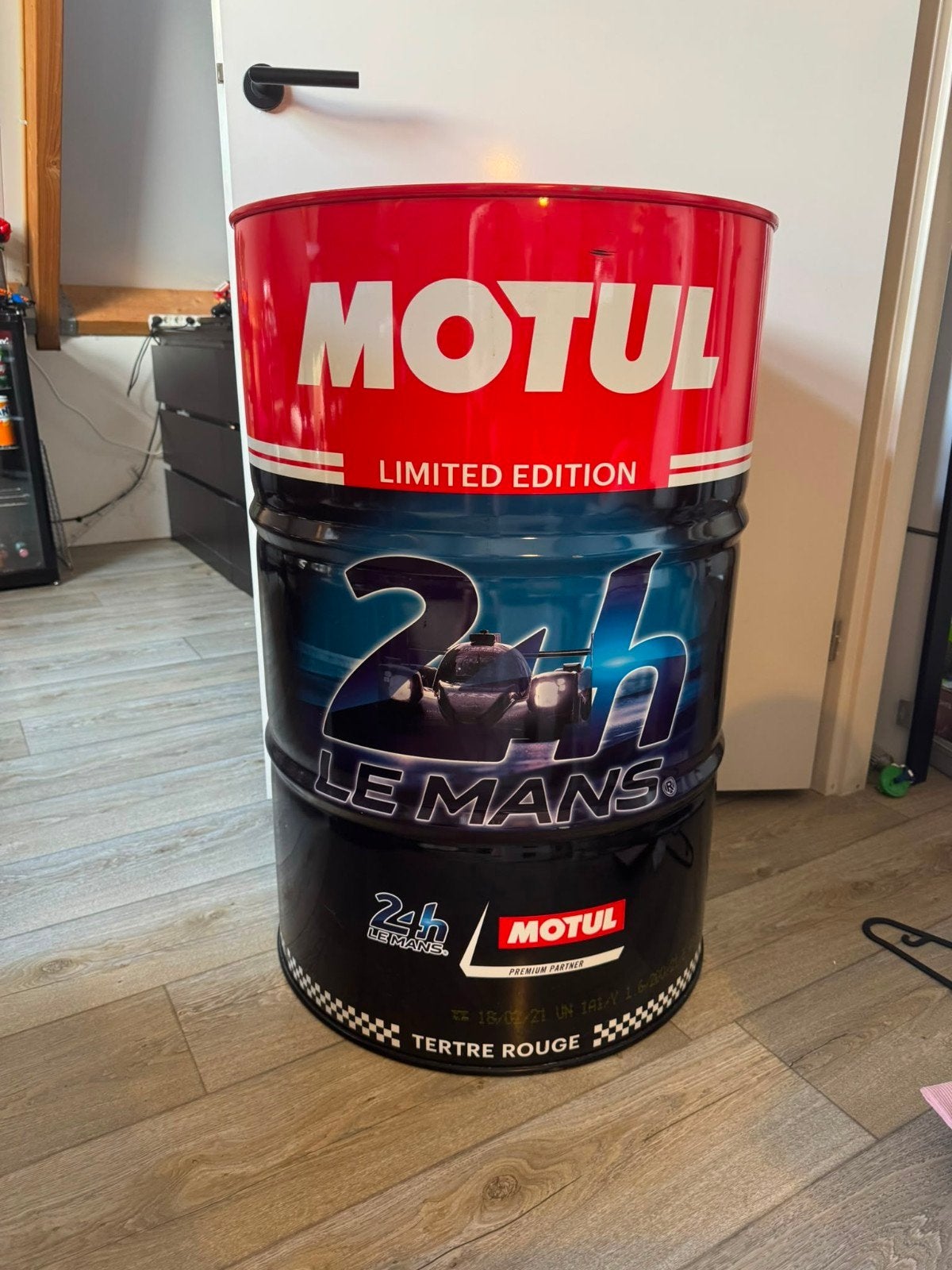 Motul 24h Le Mans Limited Edition Olievat, Ophalen, Meerkleurig, Zo goed als nieuw, Metaal