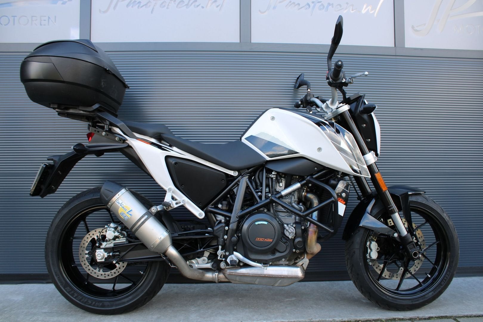 KTM 690 Duke (2017) *Org.NL*35KW/A2 mog.*, 693 cc, KTM, Bedrijf, Onbekend