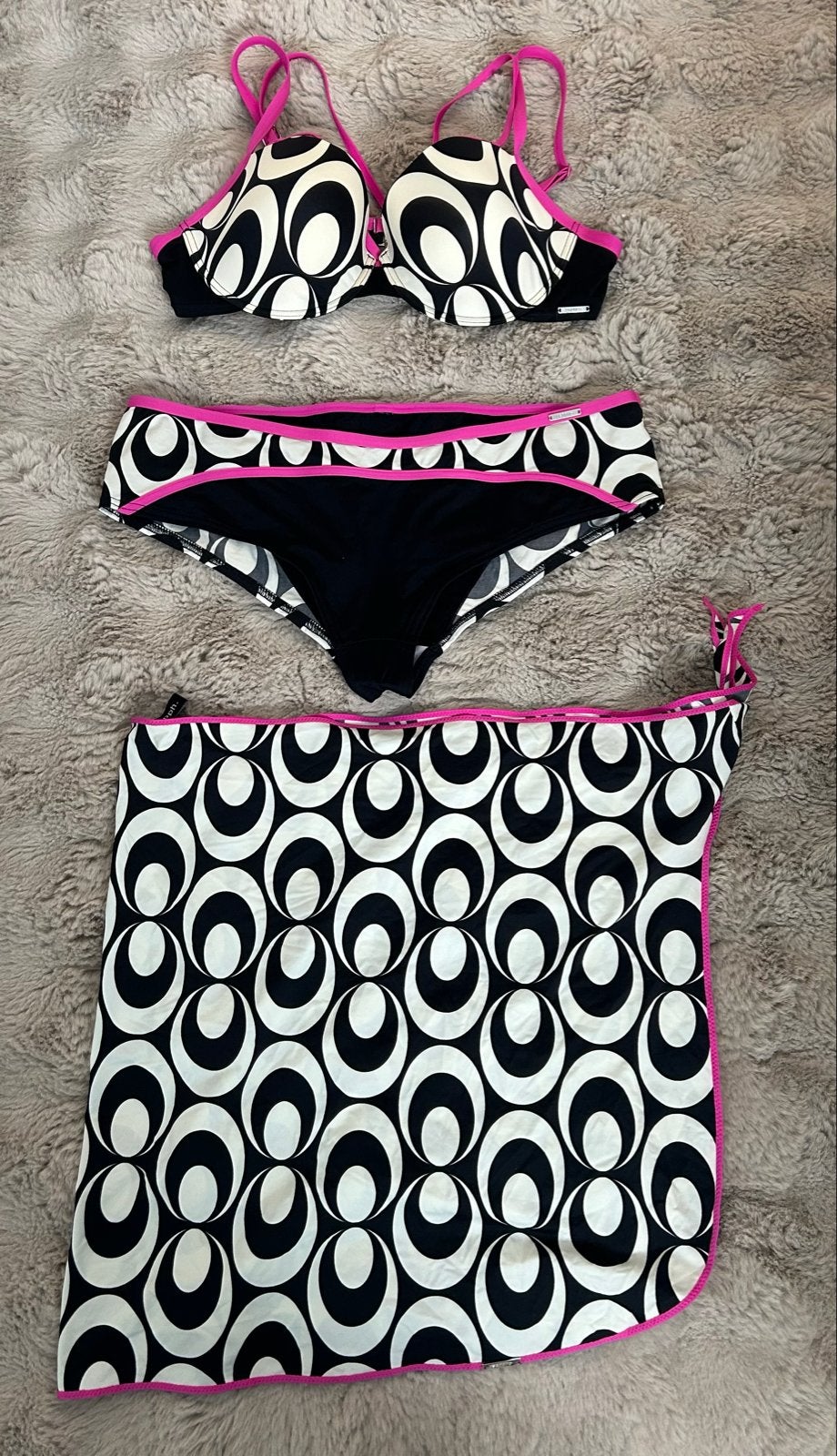 Mooie sapph bikini., Ophalen of Verzenden, Zo goed als nieuw, Zwart, Bikini
