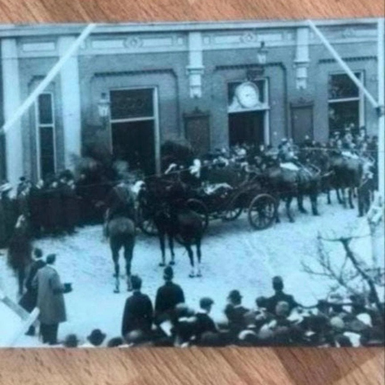 Koningin Wilhelmina bezoekt Zaandam, 1908 - Historische Foto, Verzamelen, Gebruikt, Foto, Ophalen of Verzenden, Voor 1940