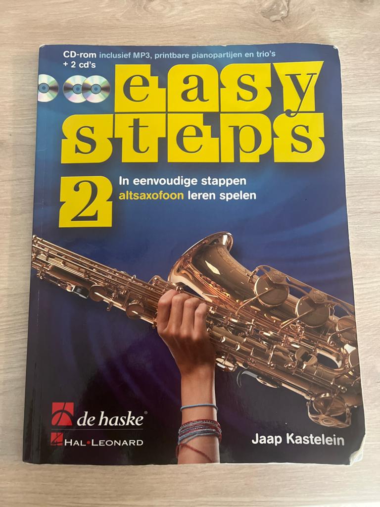 Easy Steps 2: Altsaxofoon Leren Spelen (incl. CD-rom/CD's), Ophalen of Verzenden, Gelezen