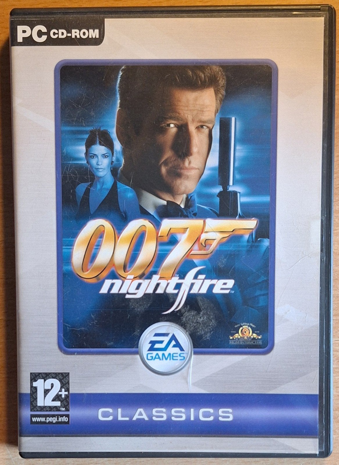 007 Nightfire PC CD-ROM incl. handleiding en besturing, Avontuur en Actie, Online, Gebruikt, 1 speler
